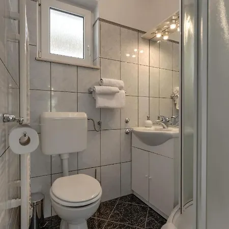 Haus Lilli Mit Pool *