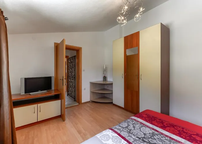 Apartment Haus Lilli Mit Pool *