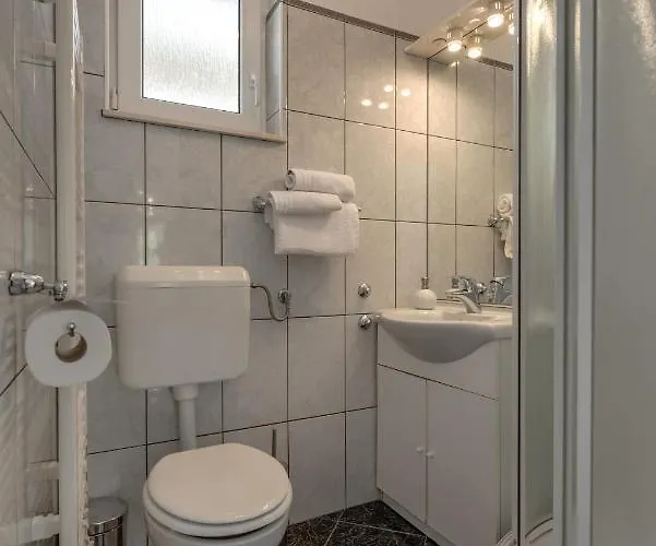 Haus Lilli Mit Pool *